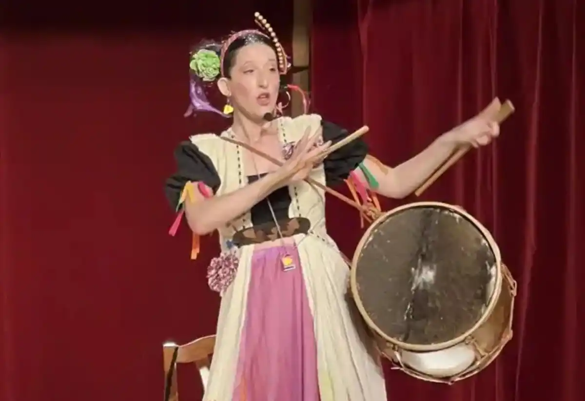 N YERBA BUENA. Vero Paz presenta su disco en un show a beneficio.