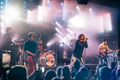 New Sensation rinde tributo a INXS