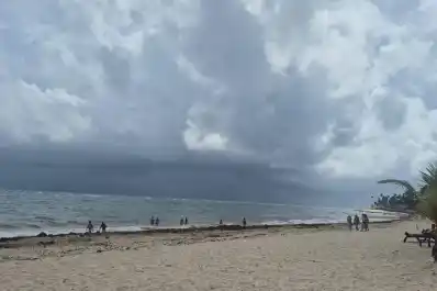 Una tucumana cuenta cómo se vive el paso del huracán Erin en Punta Cana