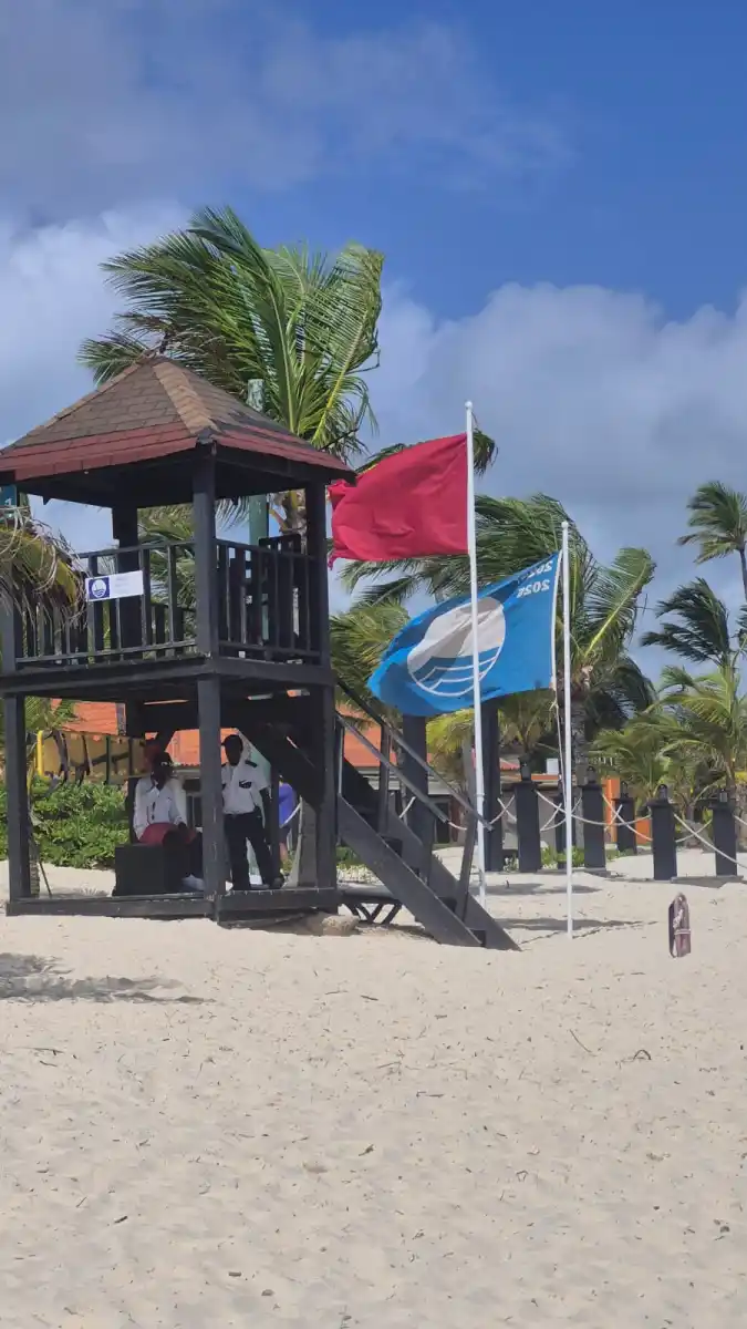 Una tucumana cuenta cómo se vive el paso del huracán Erin en Punta Cana