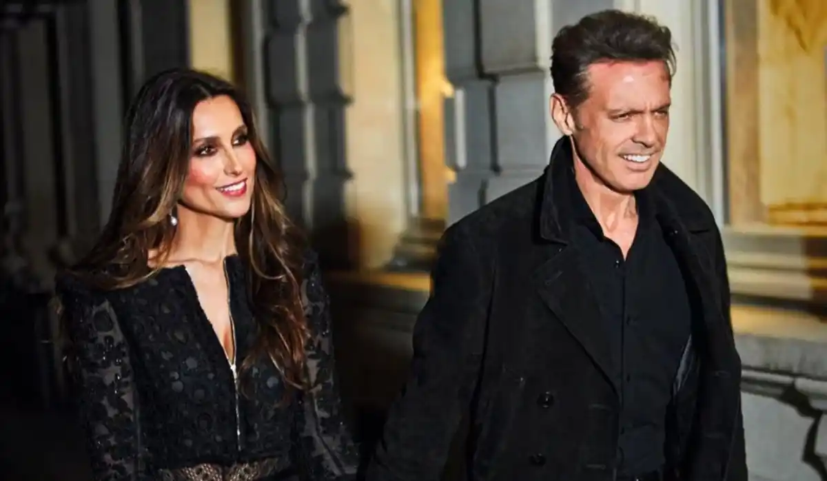 ENAMORADOS. Luis Miguel y Paloma Cuevas.