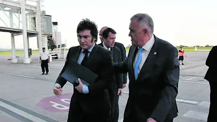 DATO. Tanto Milei como Jaldo ajustaron los gastos desde que asumieron.