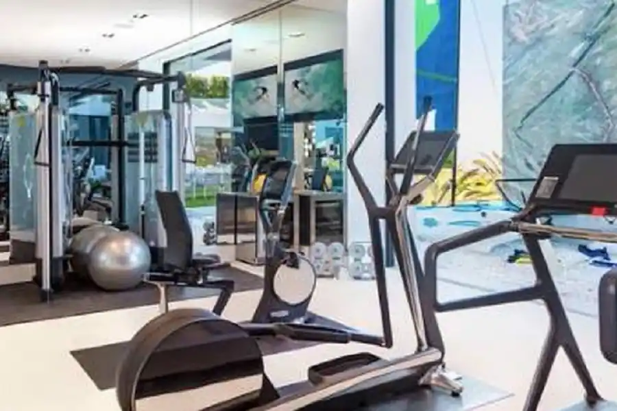 Así es la mansión que Shakira y Piqué vendieron tras su ruptura: lujo, millones y secretos familiares