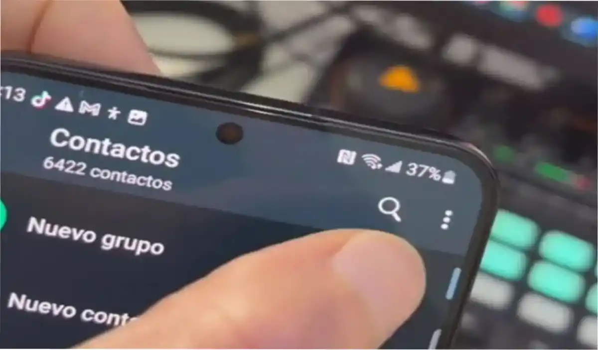 ¿Por qué deberías borrar los contactos de Whatsapp?