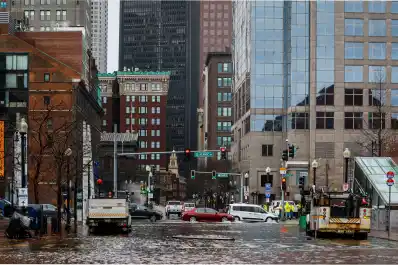 Algo sucede bajo los pies: ¿por qué 25 ciudades de este país se están hundiendo?