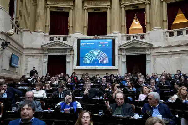 Diputados: las reacciones que desató en las redes sociales el intenso debate de la última sesión