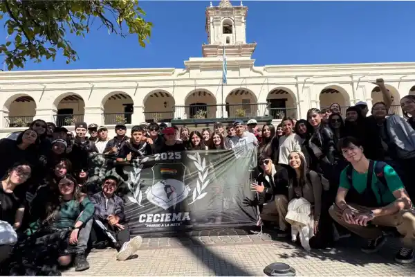 ¿El nuevo Bariloche?: el inusual destino del norte que eligieron estos egresados y se volvió viral