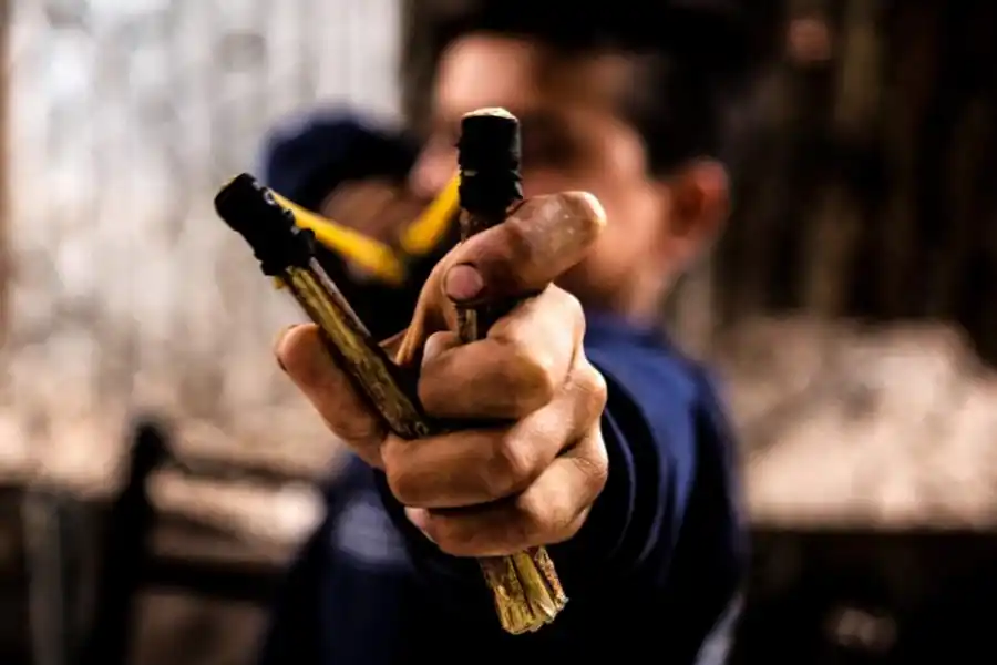 HONDA. Los niños juegan a probar su puntería.