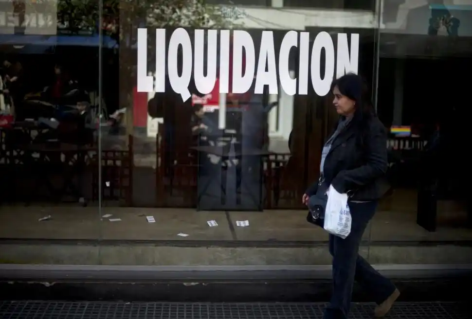 PROMOCIONES. Los negocios diseñan estrategias para atrapar al cliente.