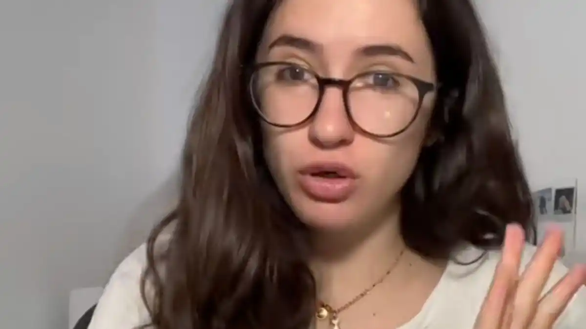 Los jóvenes no consiguen empleo en España: “tengo un grado y tres másteres y en ningún sitio me cogen, ni en el trabajo más rastrero y asqueroso”