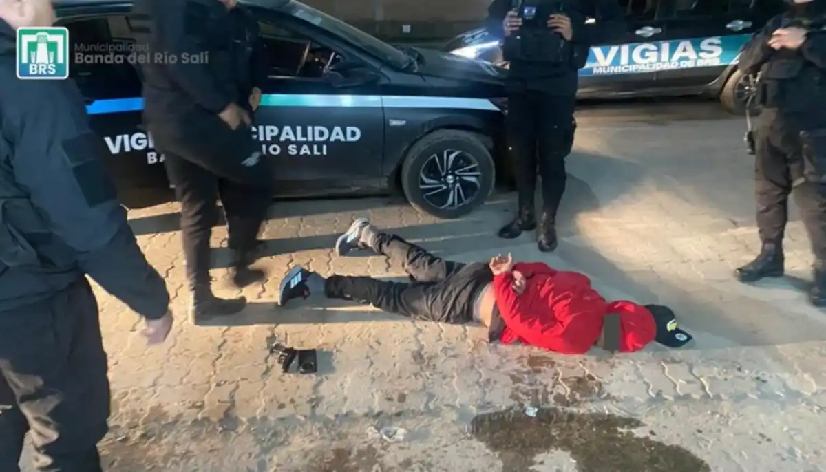 Redujeron a un delincuente armado gracias a un llamado anónimo y a las cámaras de seguridad