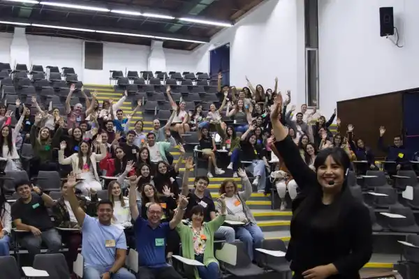 Última chance para inscribirse en el curso de oratoria de Ciencias Económicas
