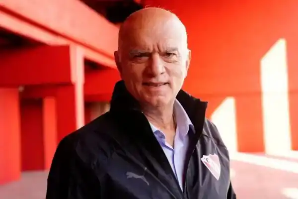 Independiente no tuvo nada que ver: Néstor Grindetti apuntó contra la U de Chile tras los disturbios en Avellaneda