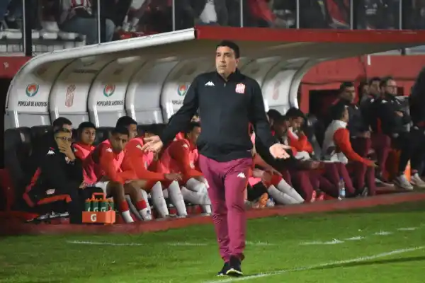 “Tenemos que estar tranquilos y seguir agarrando la idea de juego, dijo Campódonico sobre el triunfo de San Martín