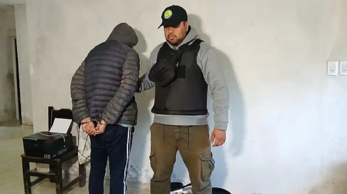 El Gobierno difundió el video del operativo policial que terminó con la detención del acusado de amenazar a Jaldo