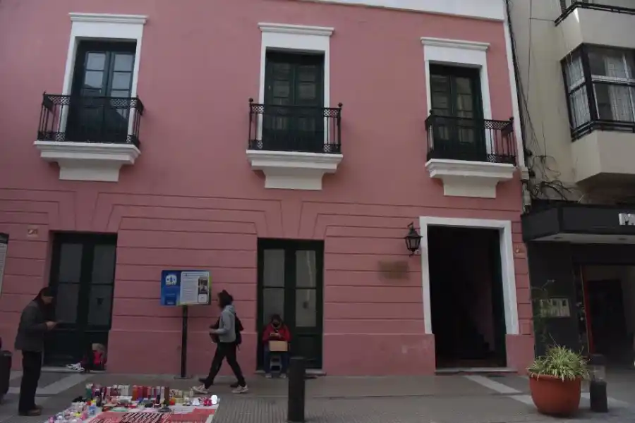 EL MUSEO HISTÓRICO AVELLANEDA. En Congreso primera cuadra.