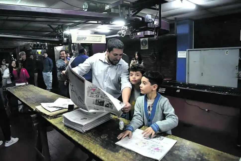 “ASÍ QUEDA”. Una prueba de lectura del apenas terminado suplemento Tucumanos.