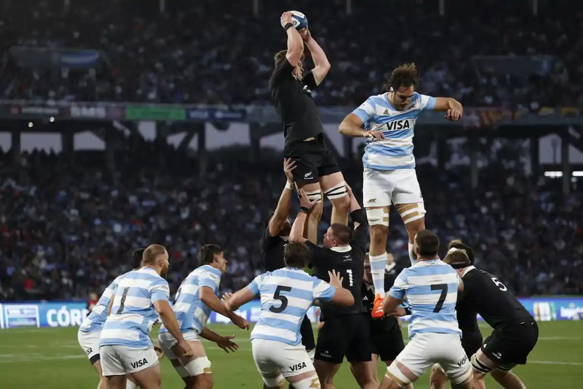 Los Pumas hacen historia de local y le ganan a los All Blacks