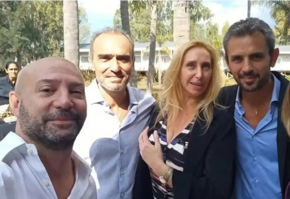 Diego Spagnuolo, con Karina Milei, Lule Menem y Martín Menem, en 2023. 