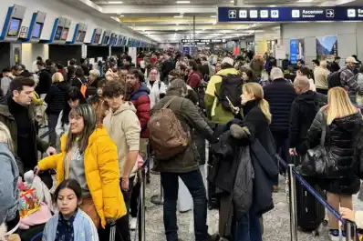 Confirman que continuará el paro de los controladores