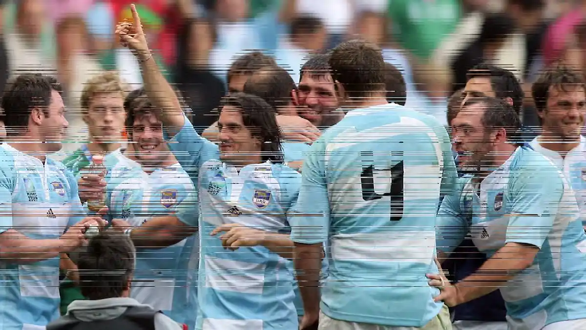 PRIMERA CONQUISTA. El año 2007 marcó un antes y un después en el rugby argentino, consagrando a Los Pumas como grandes referentes del deporte. 