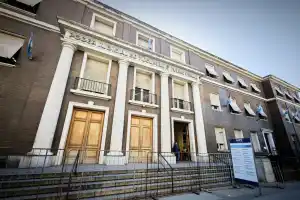 La cautelar que censura a CCC fue tildada de “aberrante” e “inconstitucional”