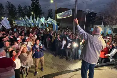 El “cuco” de LLA y los volantazos de Jaldo y Sánchez en campaña