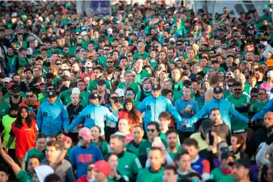 Tucumanos en el podio: Chavarría y Bulacio Sfriso brillaron en la Media Maratón de Buenos Aires 2025