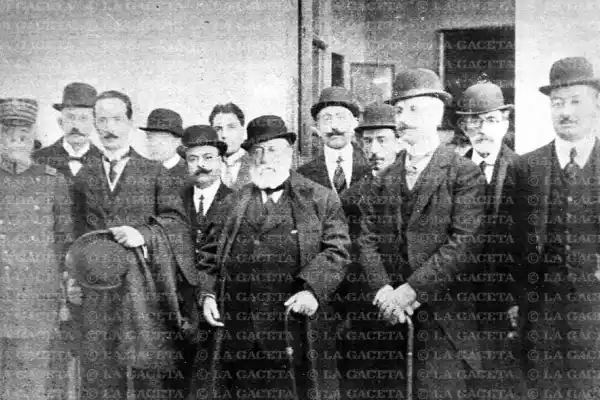 Recuerdos fotográficos: 1916. El famoso músico Saint Saëns descarga su ira en Tucumán