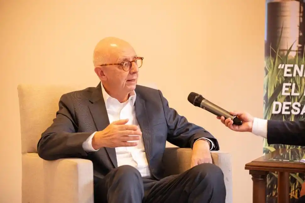 VEHÍCULOS. “Todas las flotas del mundo pueden utilizar mezclas de etanol con un 10% de octano”, dijo. la gaceta / fotos de analía jaramillo