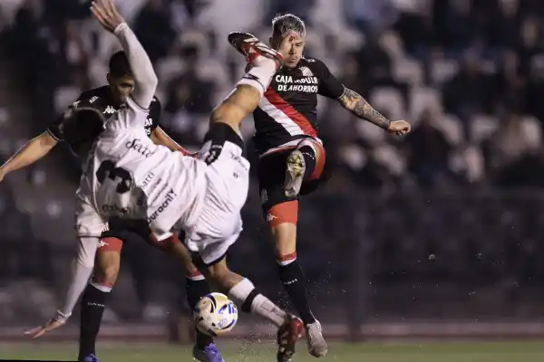 San Martín no pasó del cero con All Boys y se aleja de los primeros puestos