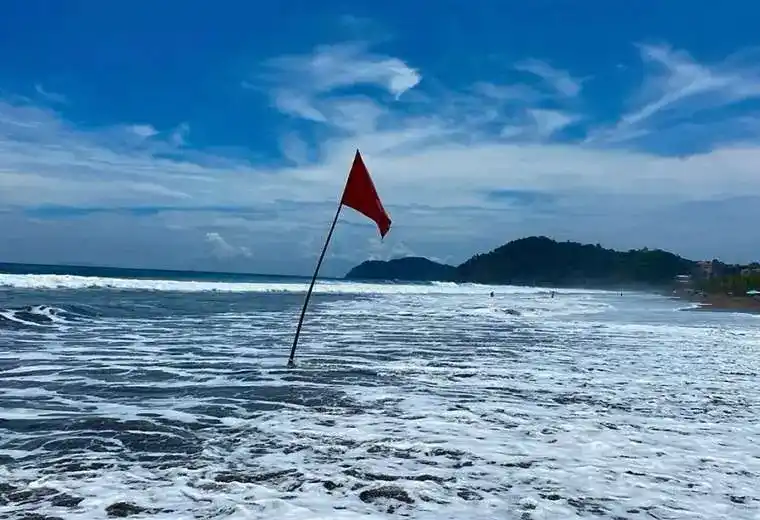 Perú cierra 88 puertos por las fuertes marejadas