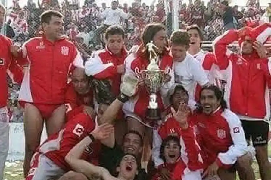 Un llamado telefónico le cambió la vida: se enamoró de San Martín, conoció a su esposa y decidió quedarse para siempre en Tucumán