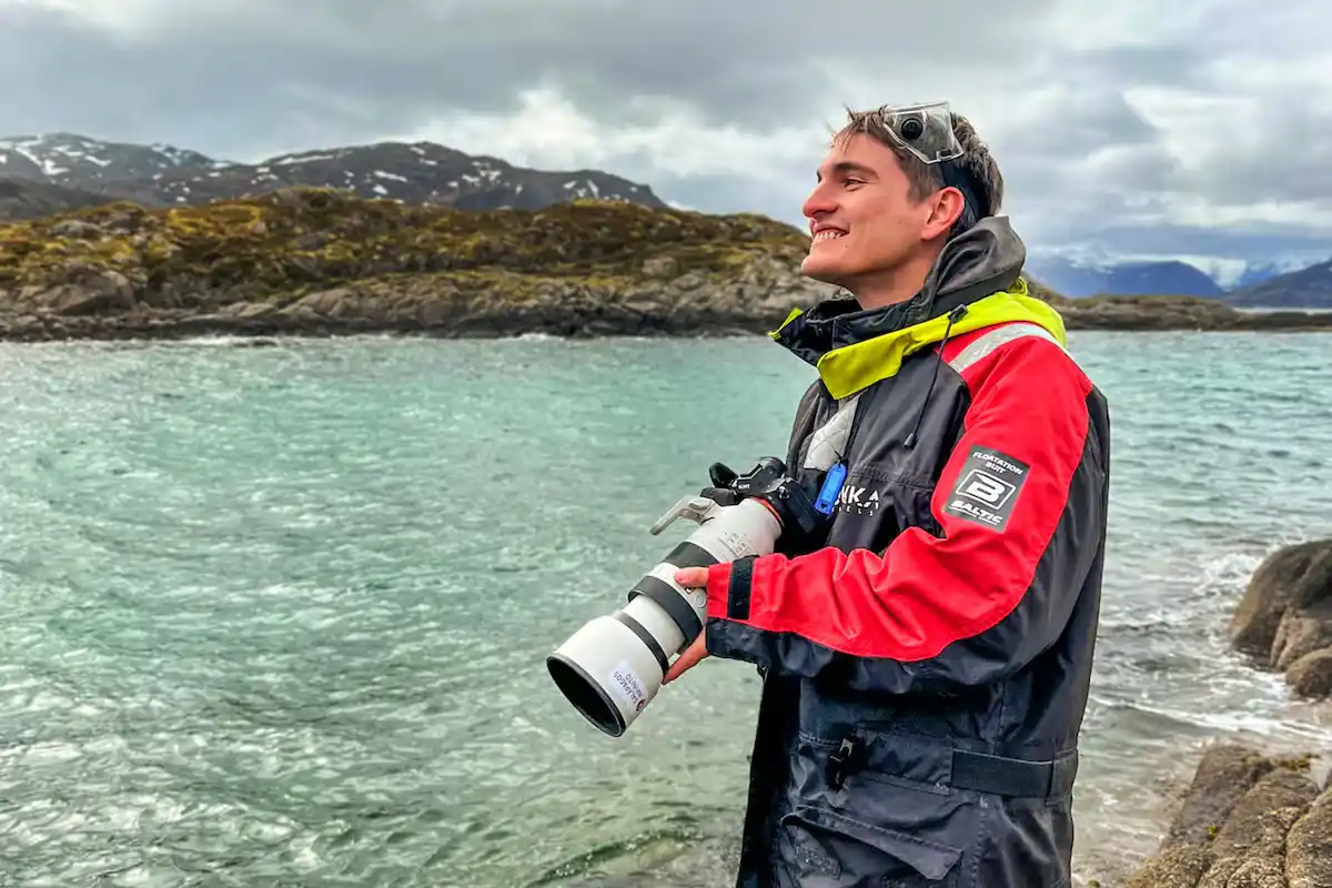 ACTIVISMO. El fotógrafo argentino Nicolás Marín acompañará a Greta Thunberg en una misión humanitaria a Gaza con una flota de 55 barcos.