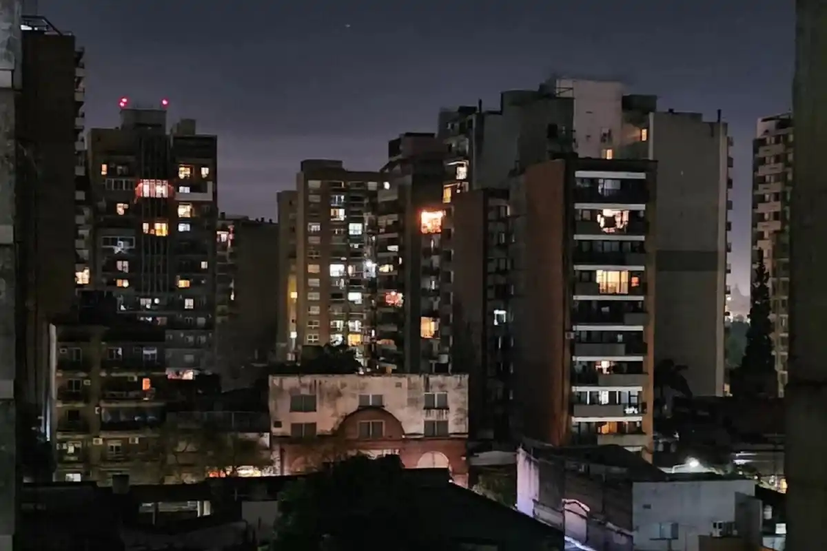 La madrugada de los tucumanos se vio alterada por las explosiones.