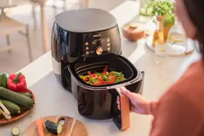 ¿Cocinar con freidora de aire puede causar cáncer? Esto dicen los expertos