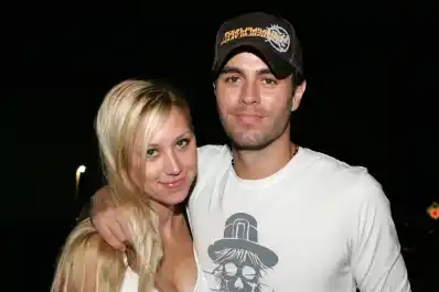 Enrique Iglesias y Anna Kournikova esperan su cuarto hijo