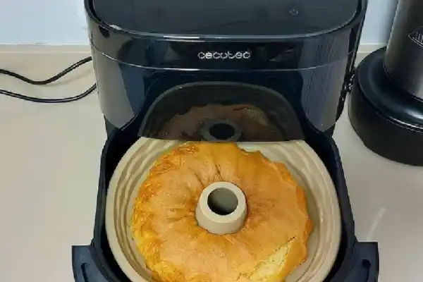 Cómo hacer bizcochuelo en la freidora de aire: receta fácil y rápida