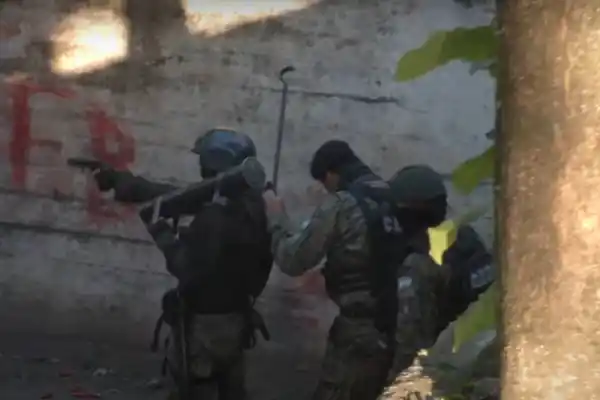 Explosiones en la madrugada: qué son las maniobras de “brecheros” que sorprendieron a los vecinos de la capital