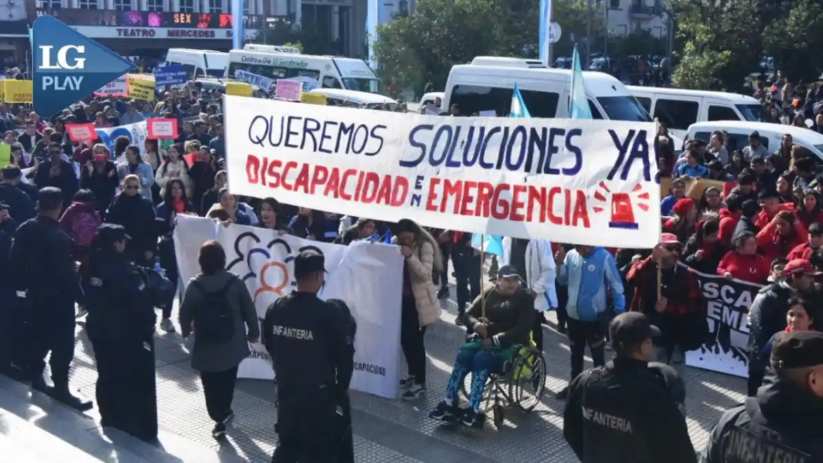 Este año hubo numerosas manifestaciones en Tucumán por los recortes del gobierno nacional.