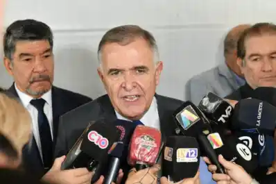 Sánchez contra Jaldo: “Prometer un cargo que no asumirá es una estafa al electorado”