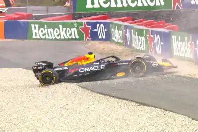 La insólita escena de Max Verstappen en Países Bajos que hizo reír a todos menos a Red Bull