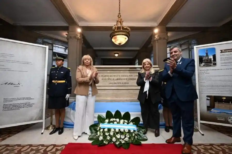 En el Día del Abogado, el Gobierno de Tucumán le rindió homenaje a Juan Bautista Alberdi