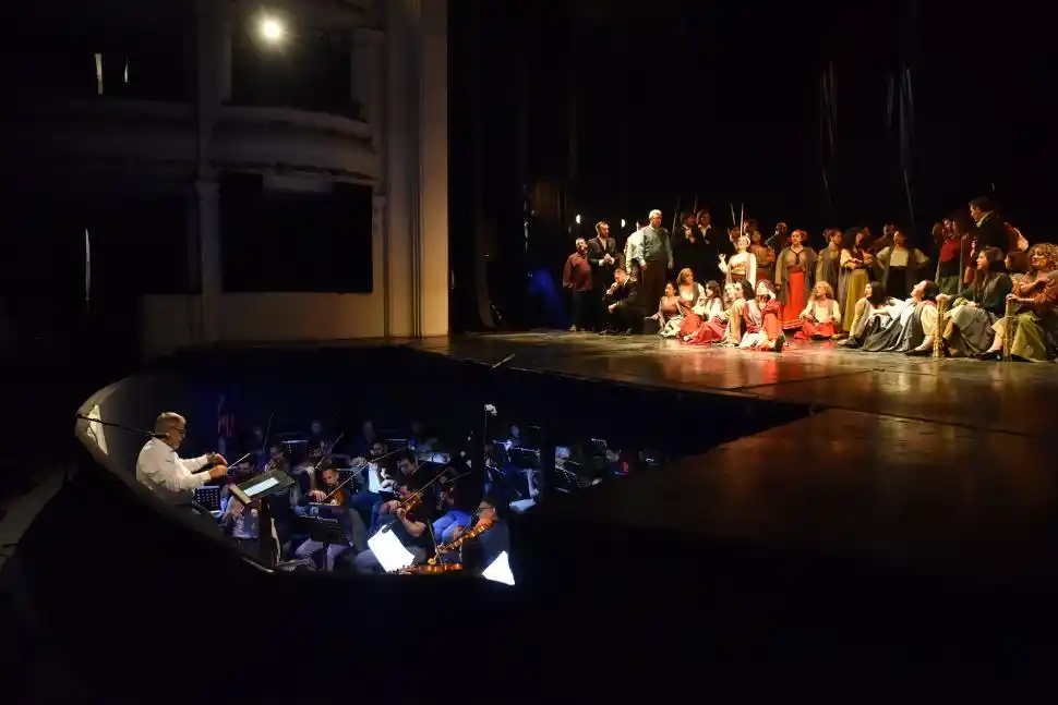 Teatro en Tucumán: estrenan la ópera Carmen, la tragedia del femicidio