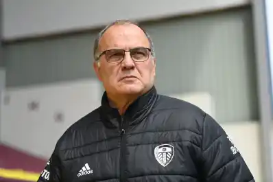 Bielsa comparó a Messi y Lamine Yamal con Cristiano y Mbappé: “Se los gambetean a todos”