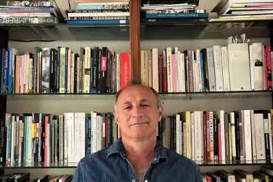 Juan José Becerra: “Todos estamos un poco enamorados de la vida que llevamos”