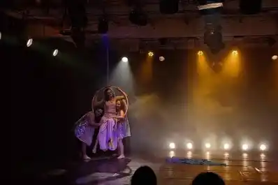 Música, danza y teatro invitan a disfrutar de los artistas locales