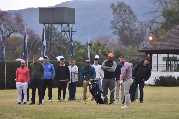 De retirado a campeón: el Gato Zarlenga ganó el Abierto del Norte de Aficionados