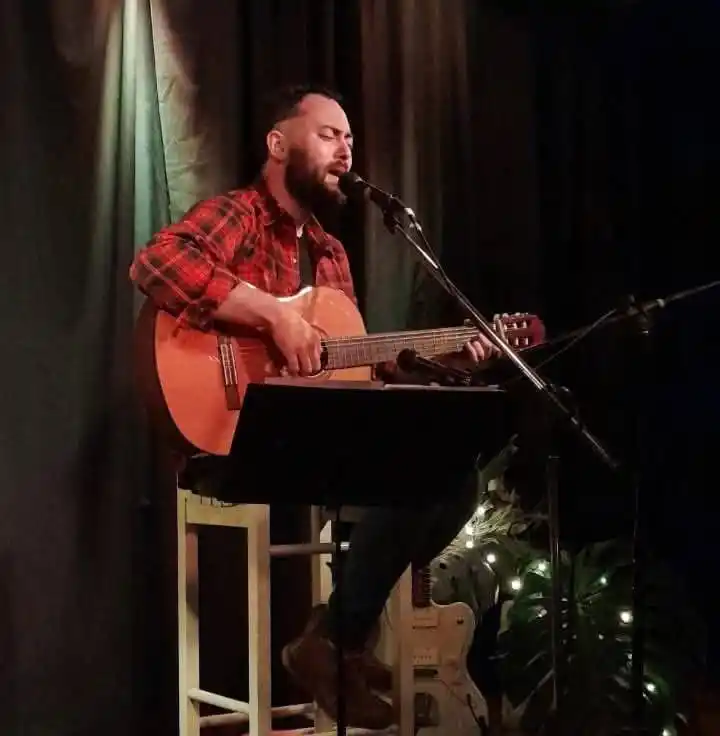 Música, danza y teatro invitan a disfrutar de los artistas locales