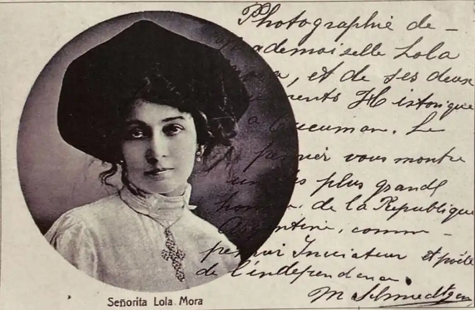 Recuerdos fotográficos: en un día Lola Mora inauguró la Libertad, el Alberdi y los bajorrelieves